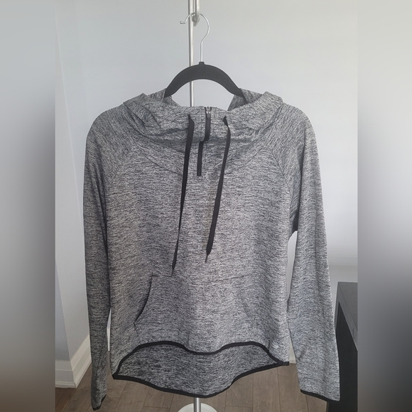 Athletic Works Pullover Grey Hoodie Sweater/Sweatshirt S: Medium - Picture 2 of 9